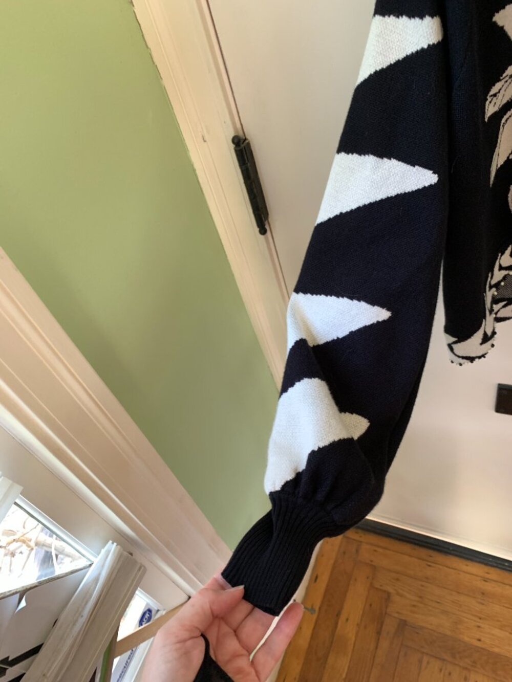 Farm Rio Black Palms Graphic Knit Cardigan - Picture 11 of 13